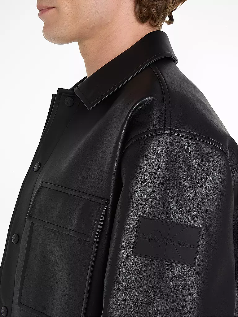 CALVIN KLEIN JEANS Overshirt in Lederoptik schwarz
