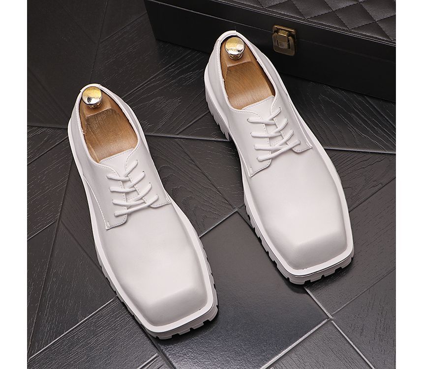 Mr Ozera - Veterschoenen met vierkante neus