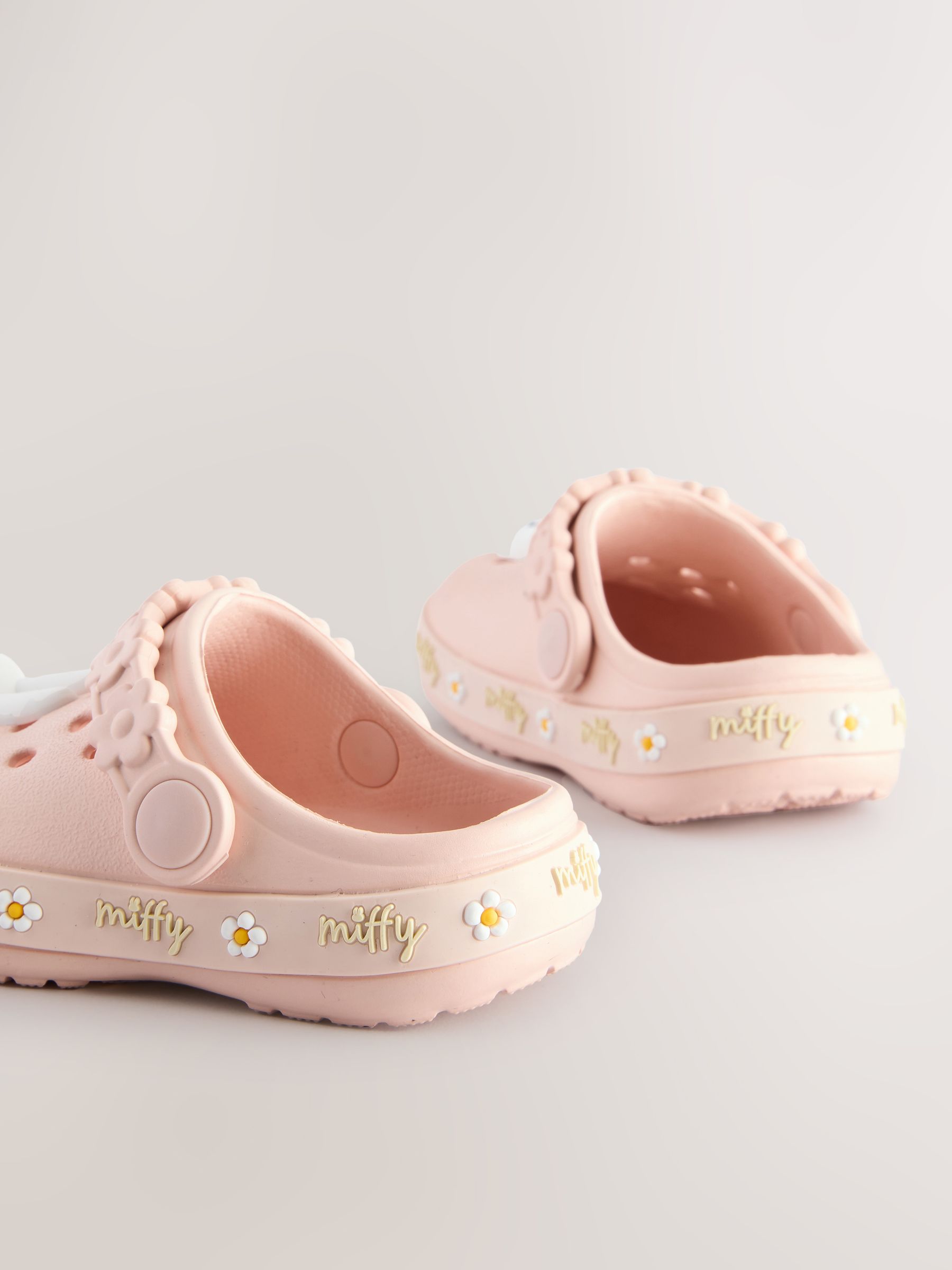 Neutraal - Miffy License klompen