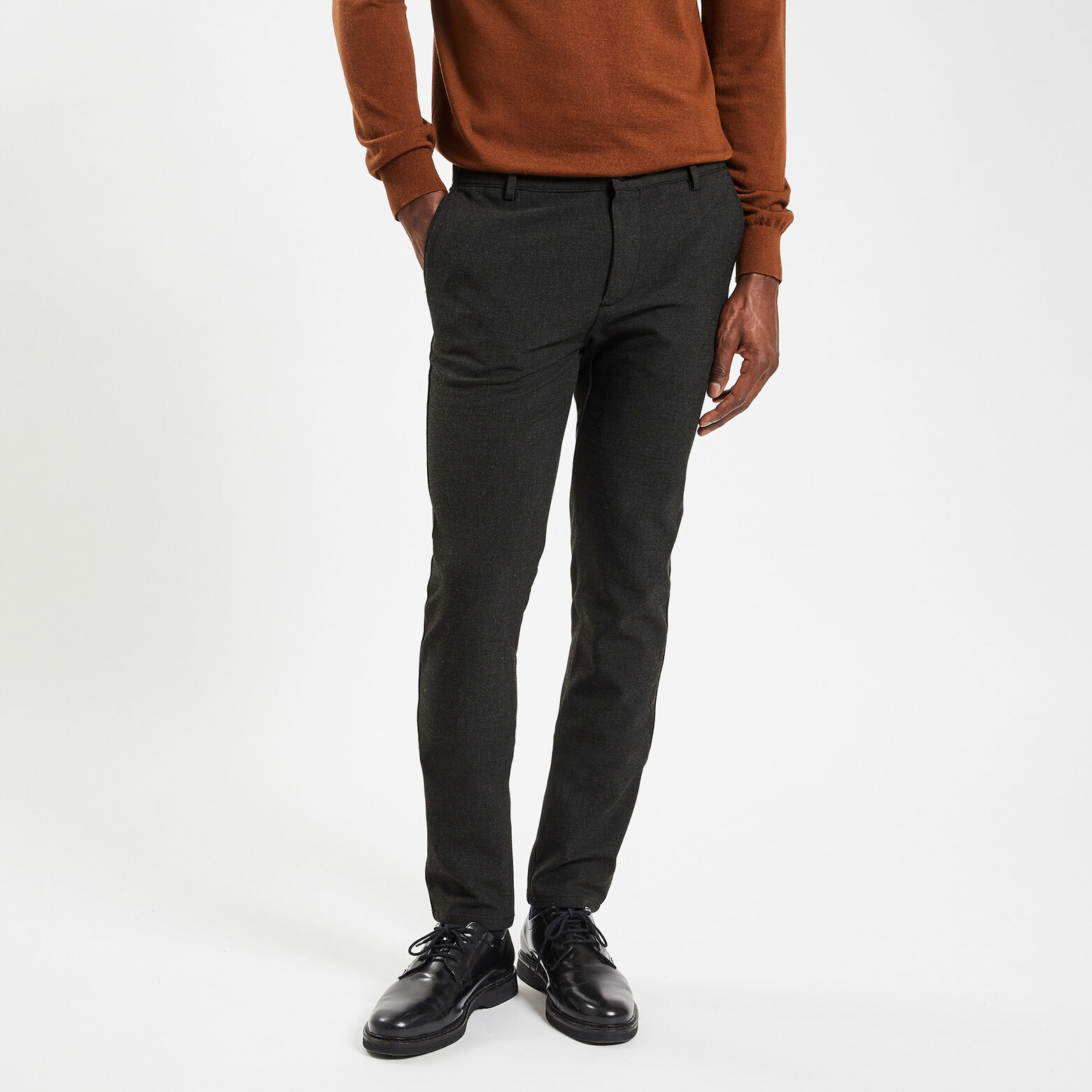 Pantalon chino slim elastiqué reliefé Gris foncé