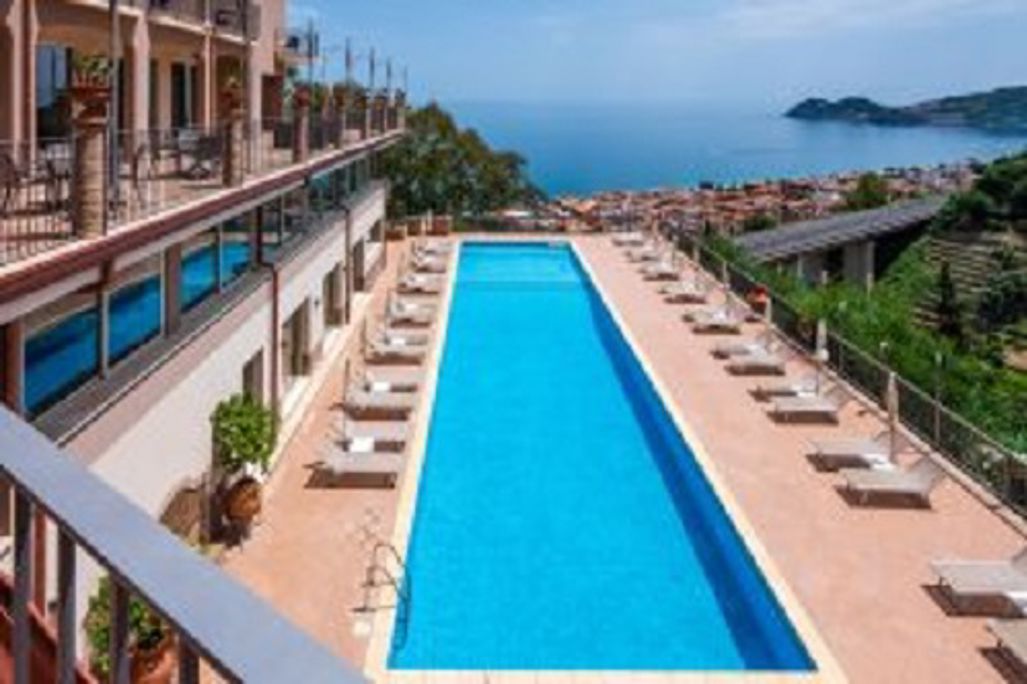 Antares Hotel Logies en ontbijt - Hotel
