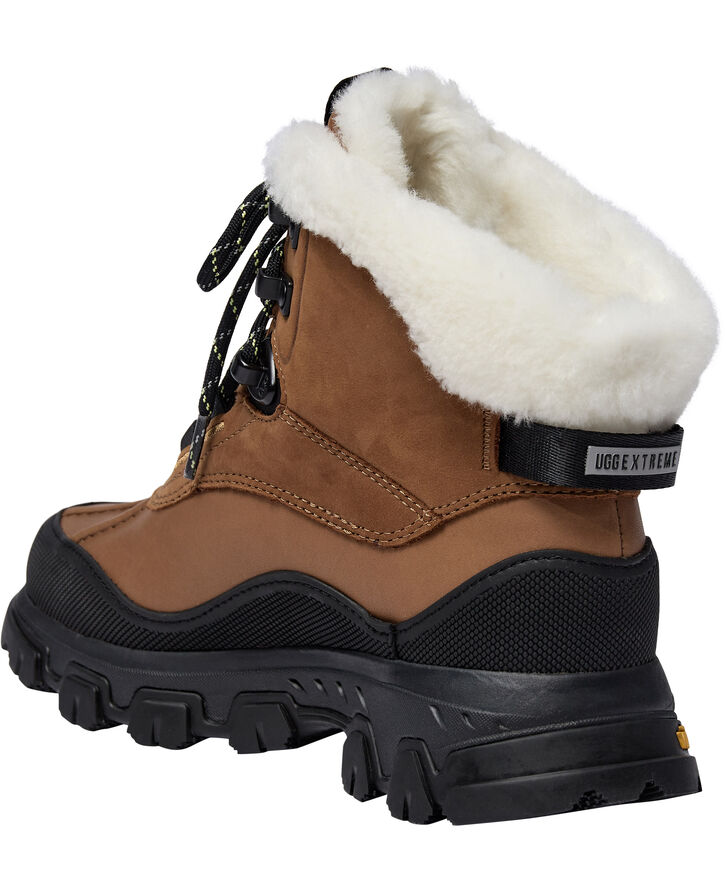 UGG Adirondack Meridia Chestnut