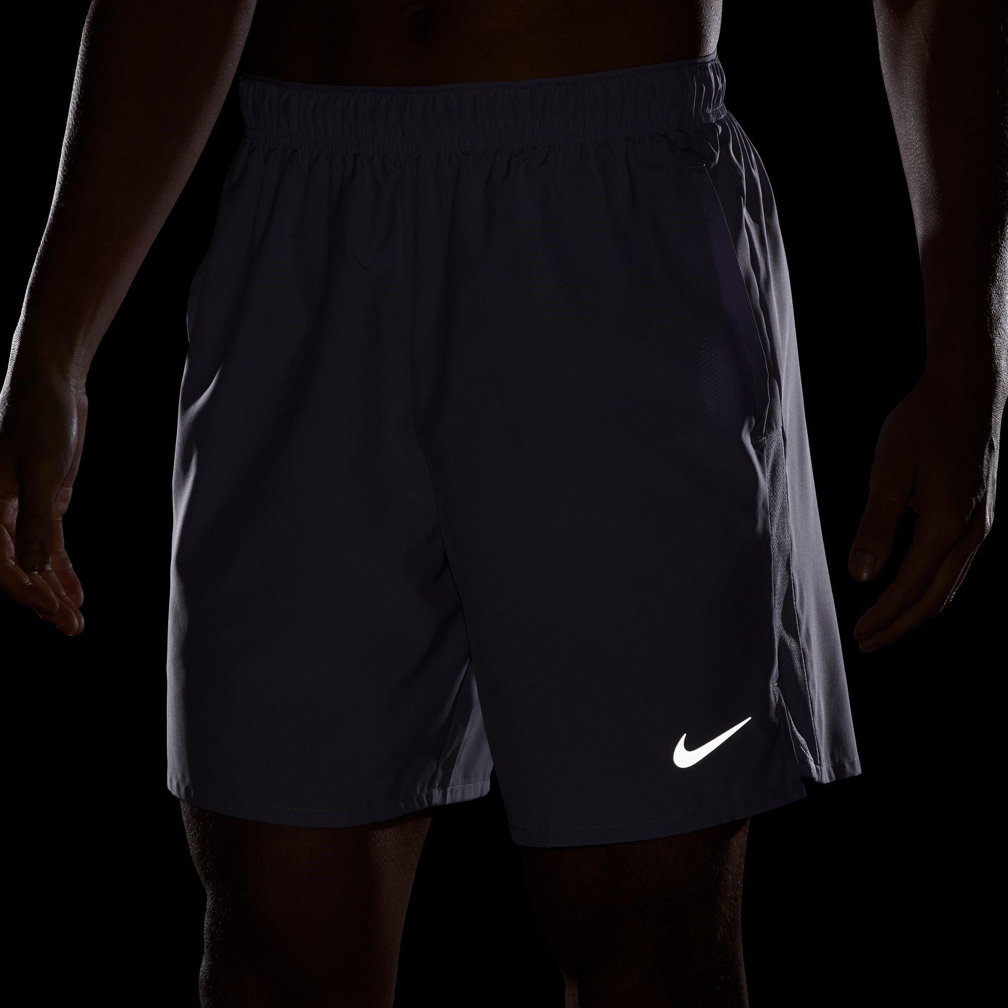 Nike Dri FIT Challenger Mens 7 Unlined Versatile Shorts