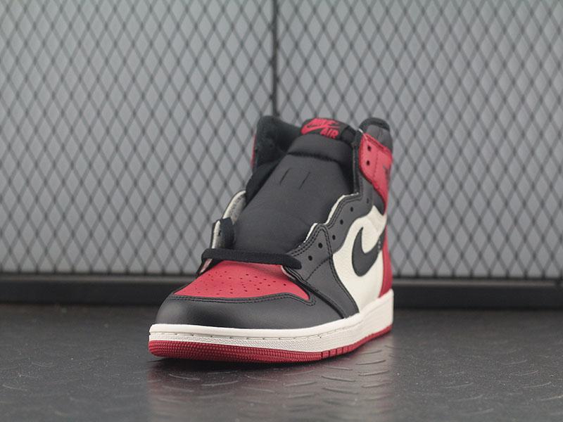 Jordan 1 Retro High Bred Toe