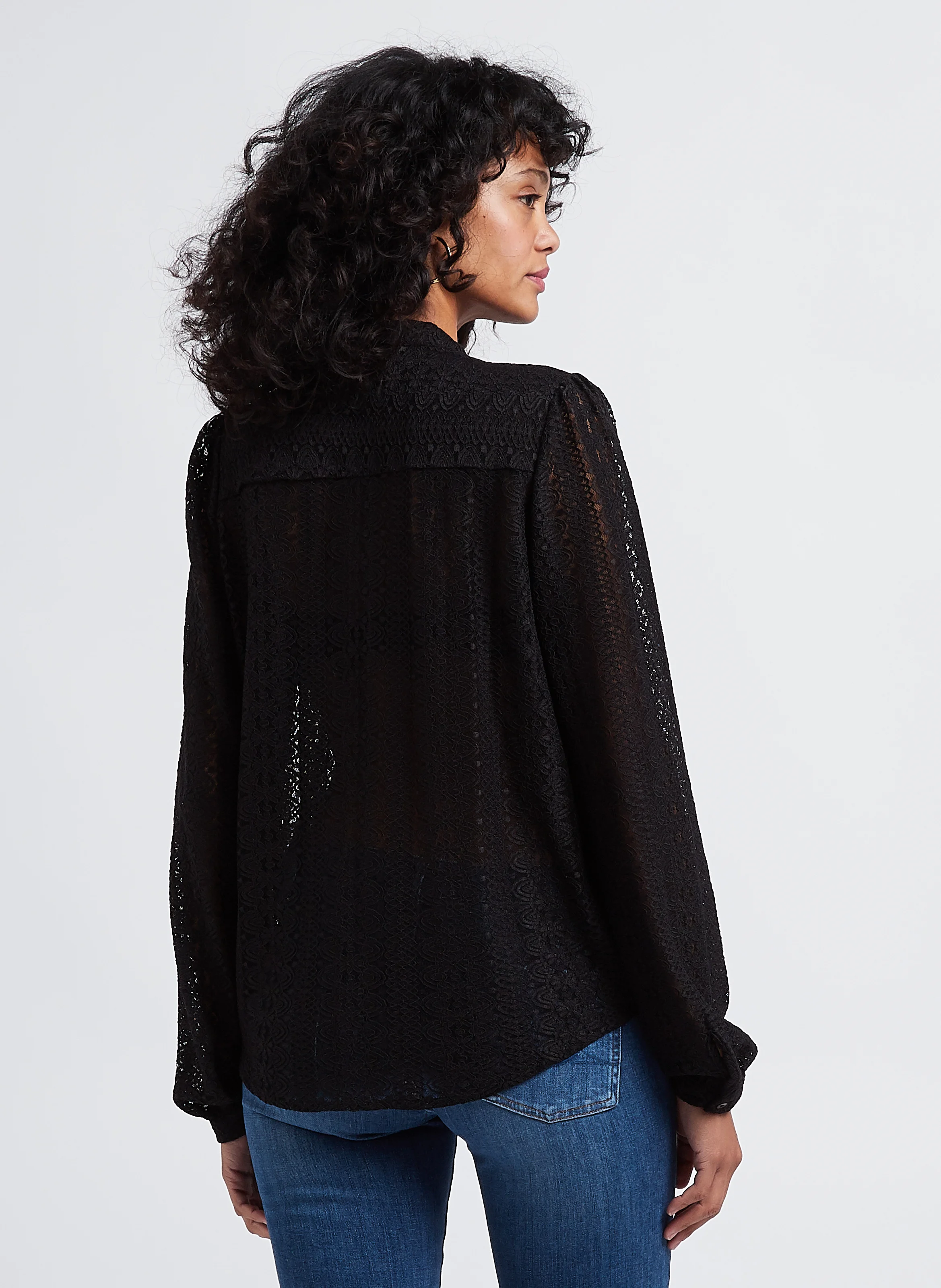 CHIKKA - Blouse col mao brodée| Noir