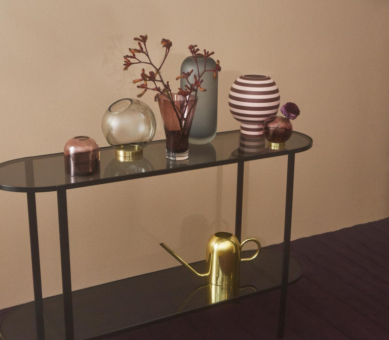AYTM Globe vaas 21 zwart/goud