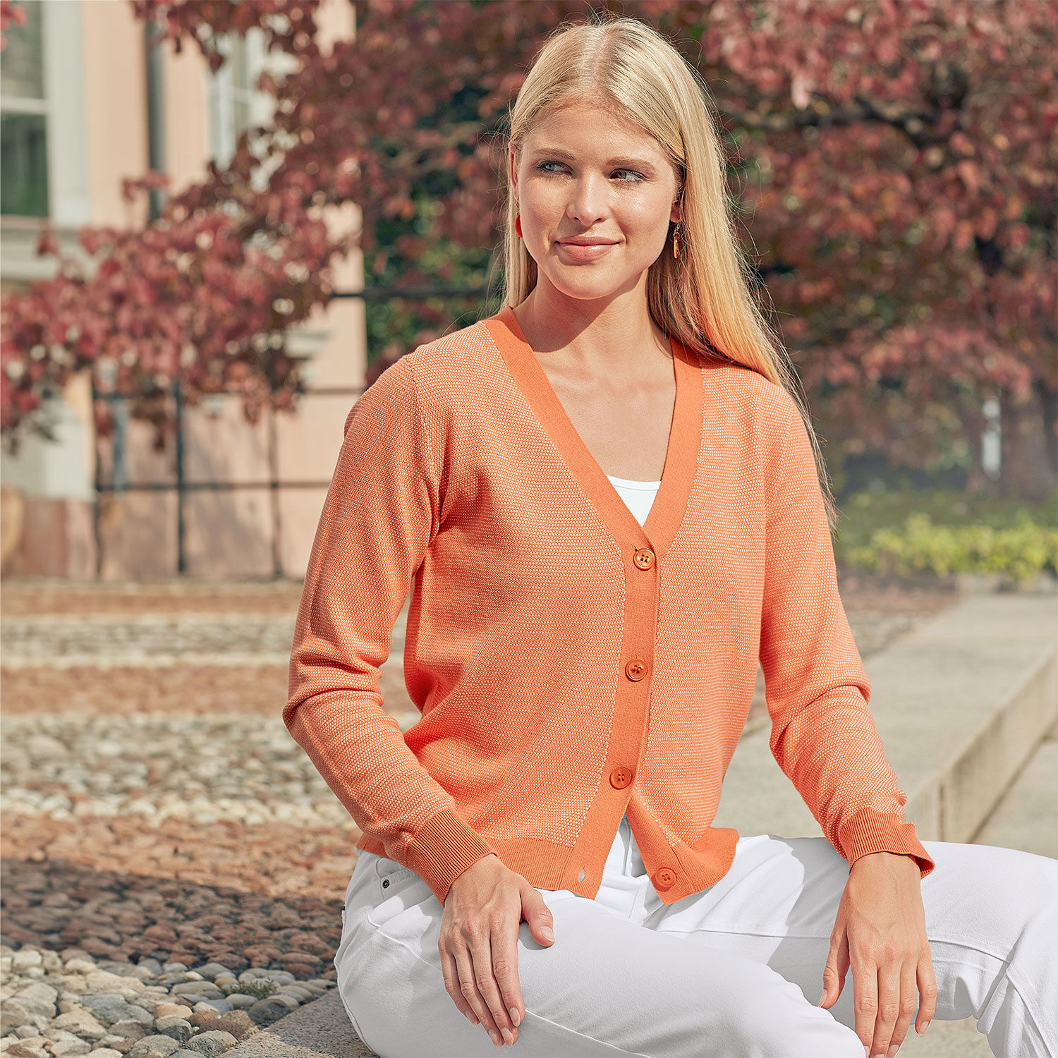 2 farbiger Cardigan mit Struktur und Knöpfen