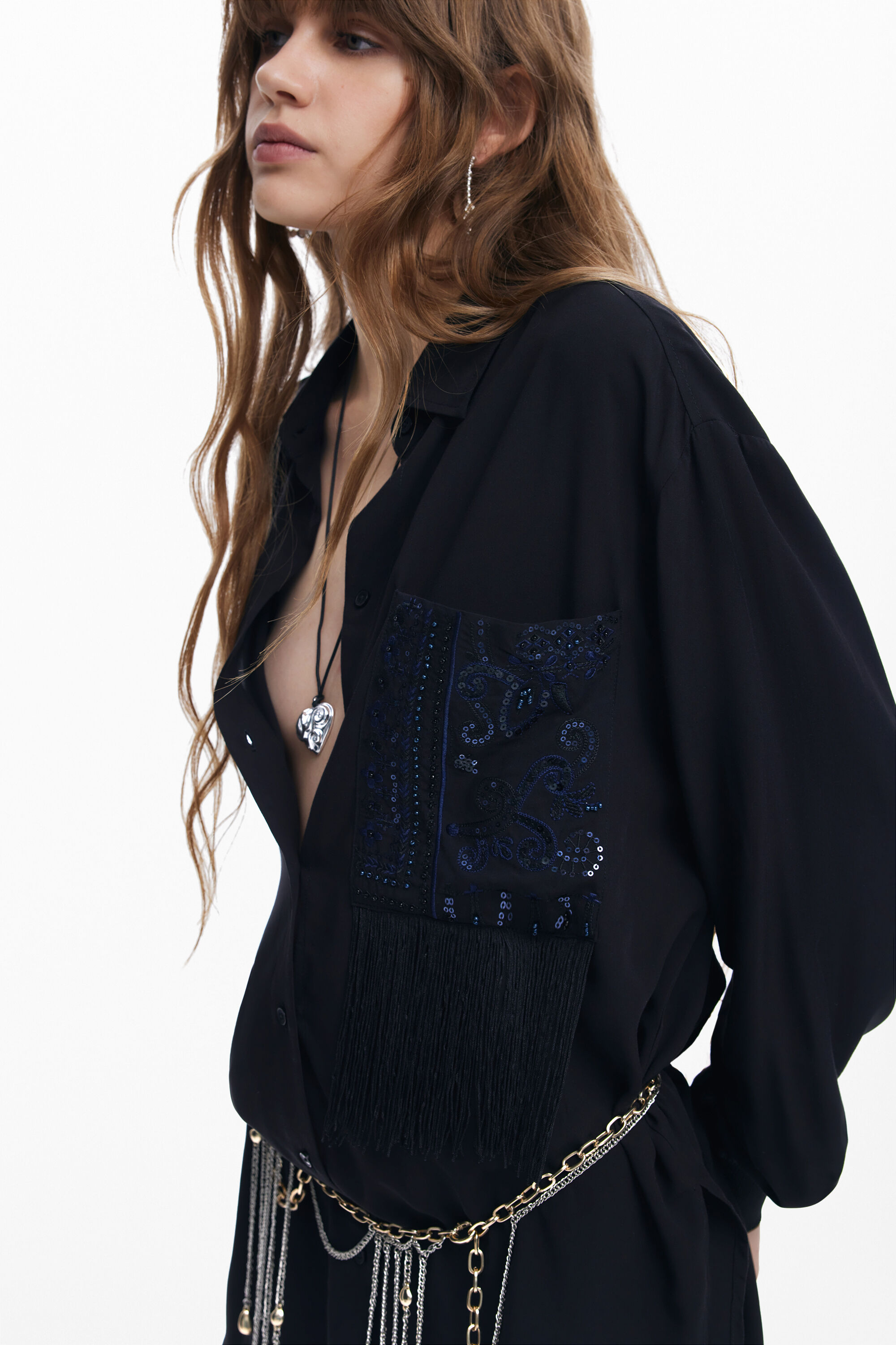 Camisa com detalhe de bolso
