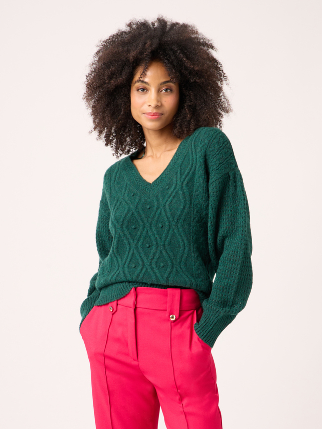 Pull avec détails graphiques
