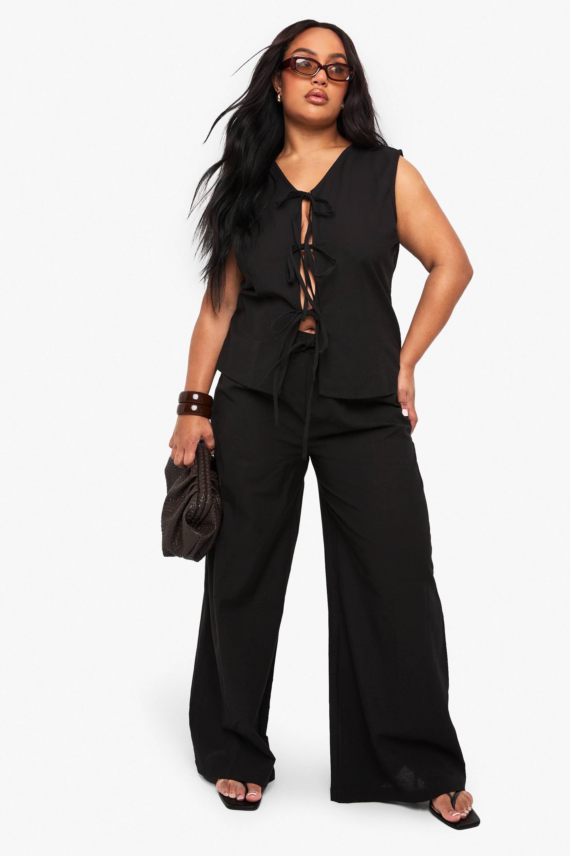 boohoo Ensemble Grande Taille Haut Sans Manches À Nœud Frontal Et Pantalon Taille Paperbag