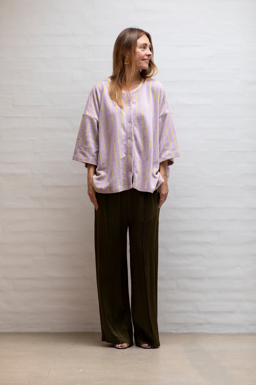 Bongusta  Naram oversized skjorte - lilac & neon yellow