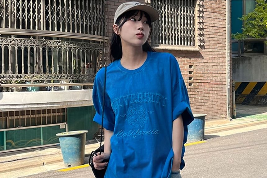 SeoulPop - Gewassen T-shirt met letterprint en losse pasvorm
