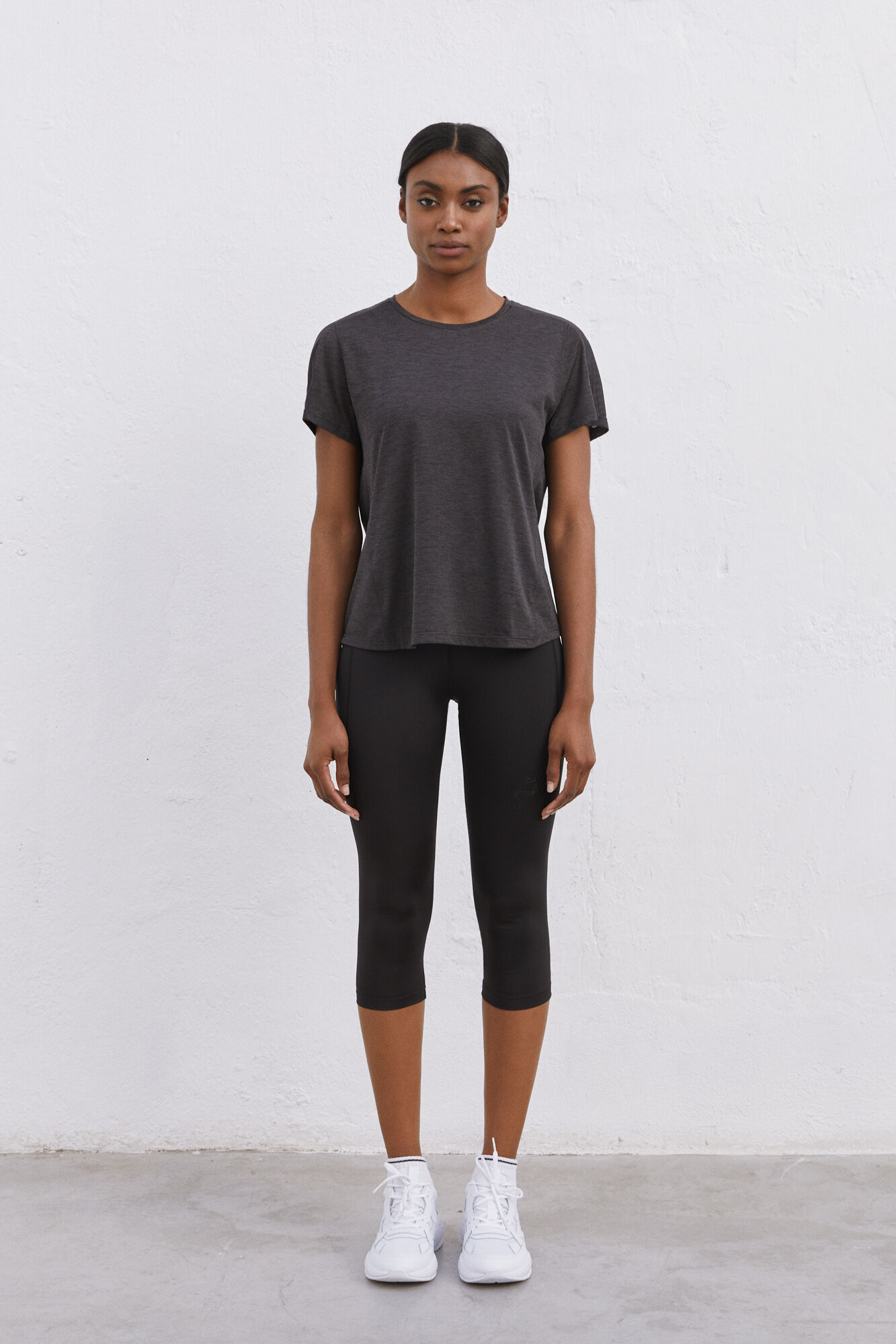 Camiseta negra ultraligera - negro
