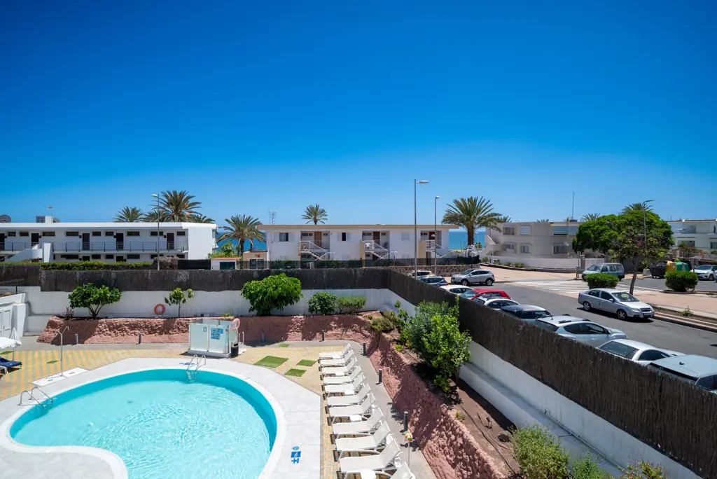 HL Suites Nardos Logies en ontbijt - Hotel