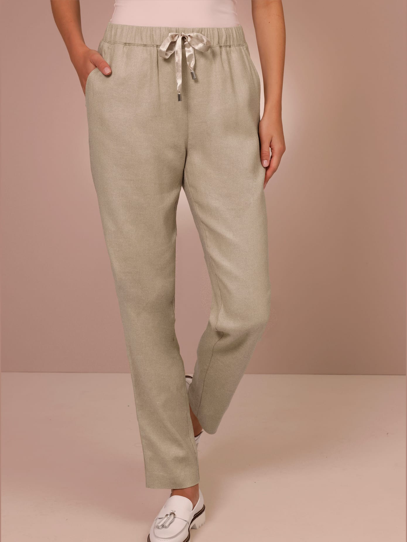 Pantalon en lin et viscose mélange viscose-lin estival