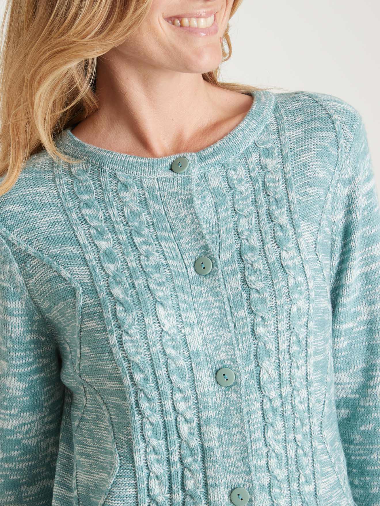 Cardigan en maille torsadée