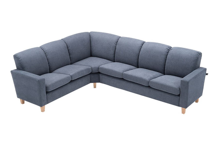 Moduli hjørnesofa 2- og 3-seter. I tekstil Praque 2430 blue med rygg uten søm, arm 4 og hvitoljede eikeben.