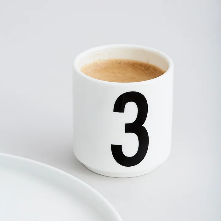 Design Letters - Porzellan Mini-Becher (4er-Set), schwarz