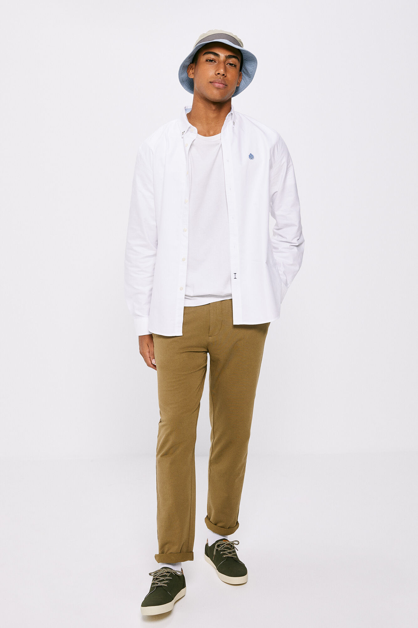 Camisa oxford colorida - branca