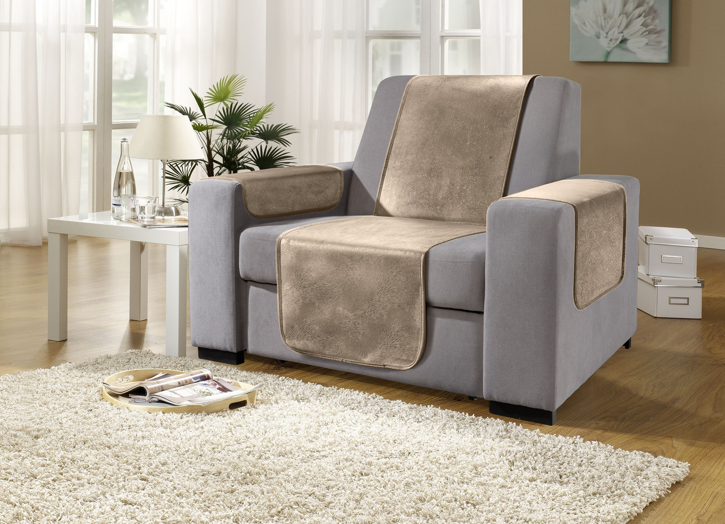 Sessel- und Sofaschoner mit Anti-Rutsch-Beschichtung