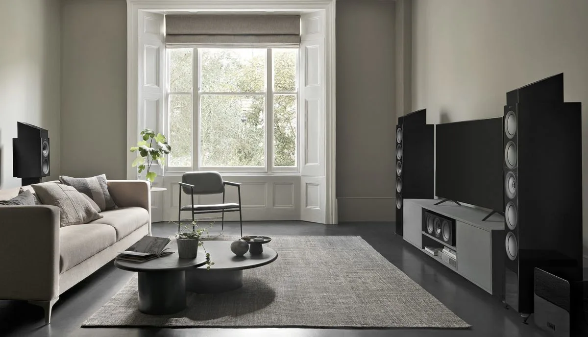 KEF R11 Meta Noir laqué (la paire) Enceintes colonne