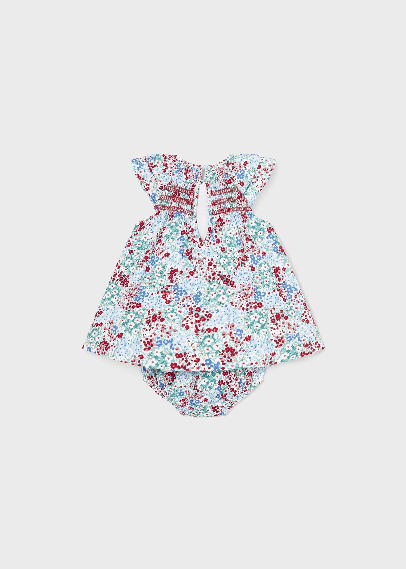 Vestido rosa para recém-nascido da Better Cotton com capa para fralda.