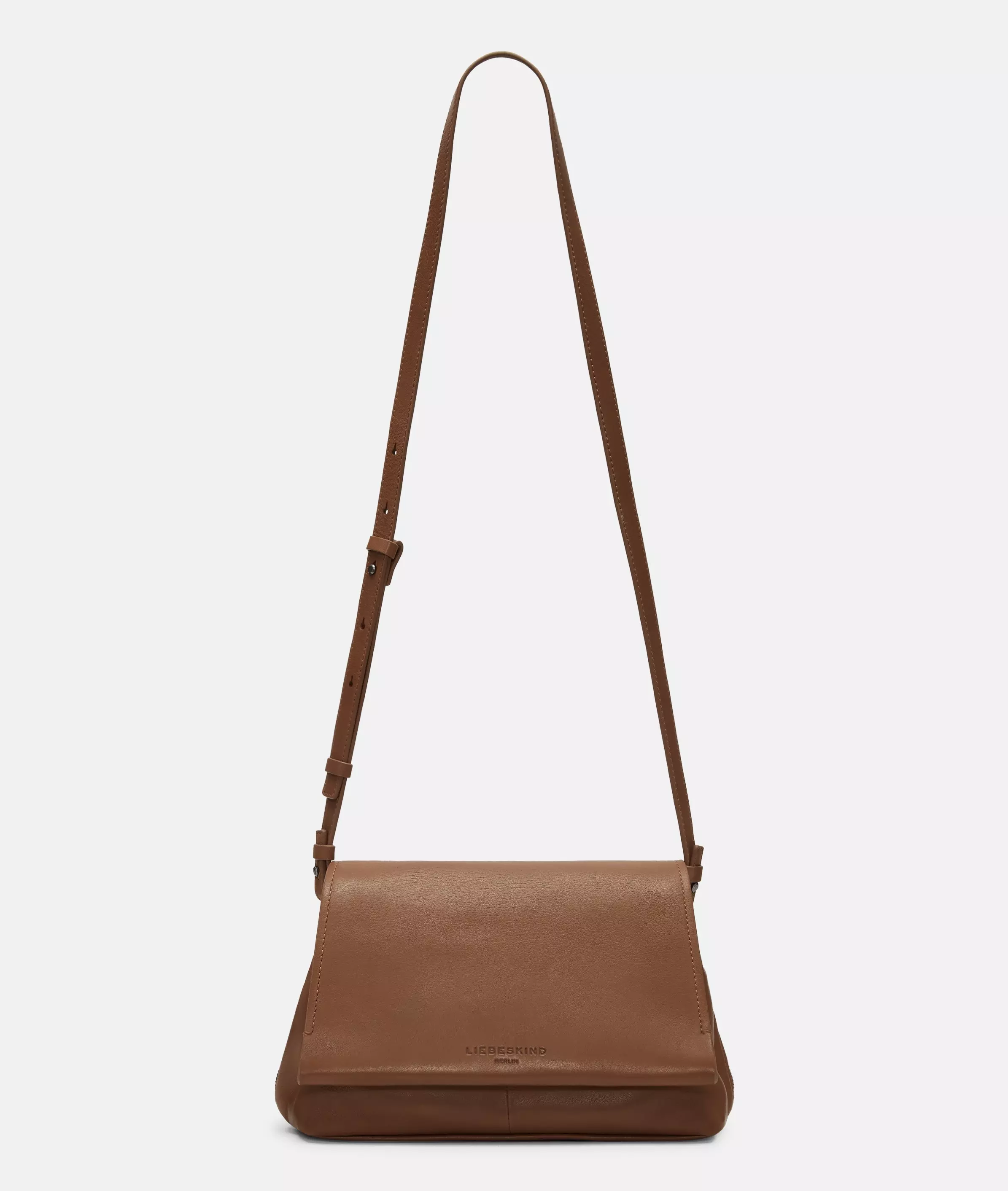 Hera Crossbody M Spacious shoulder bag made from soft sheepskin