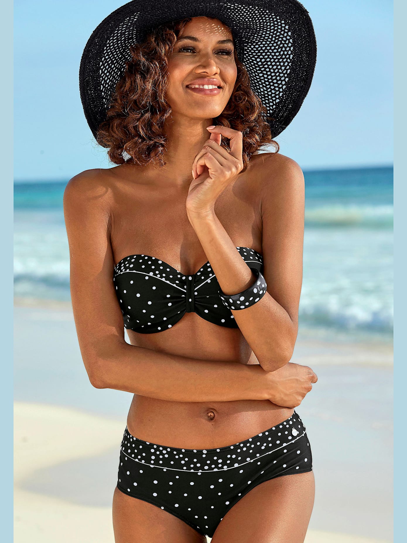 Haut de bikini bandeau à armatures design classique et passepoil