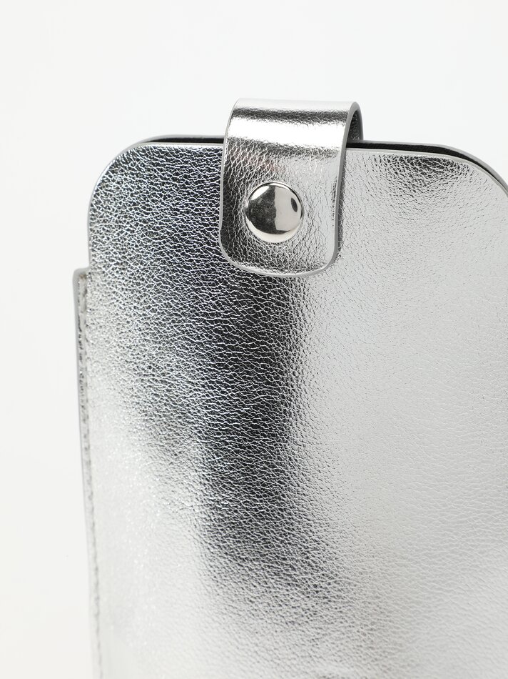 Capa metálica para celular - Prata