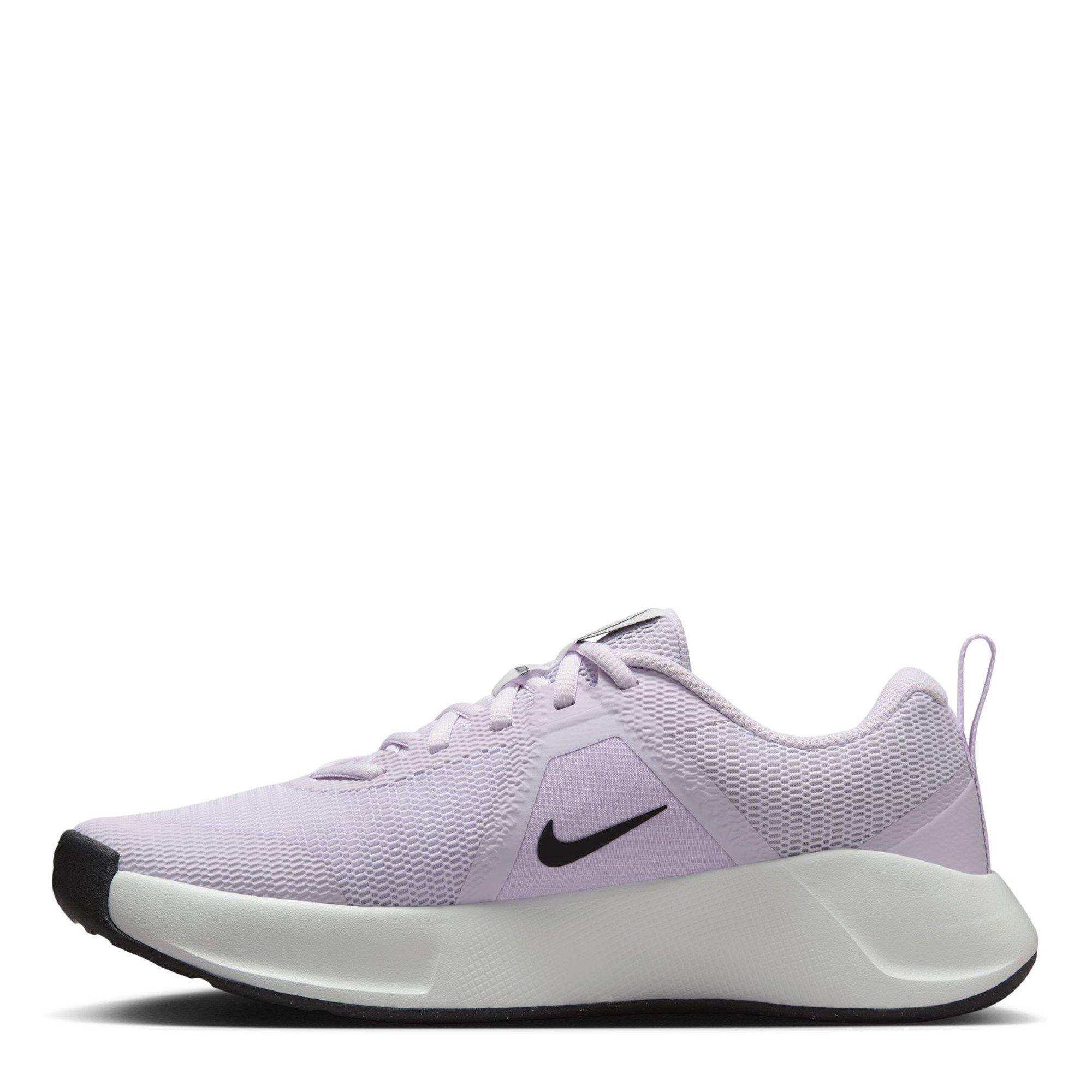 Nike MC Trainer 3 Womens Workout Shoes