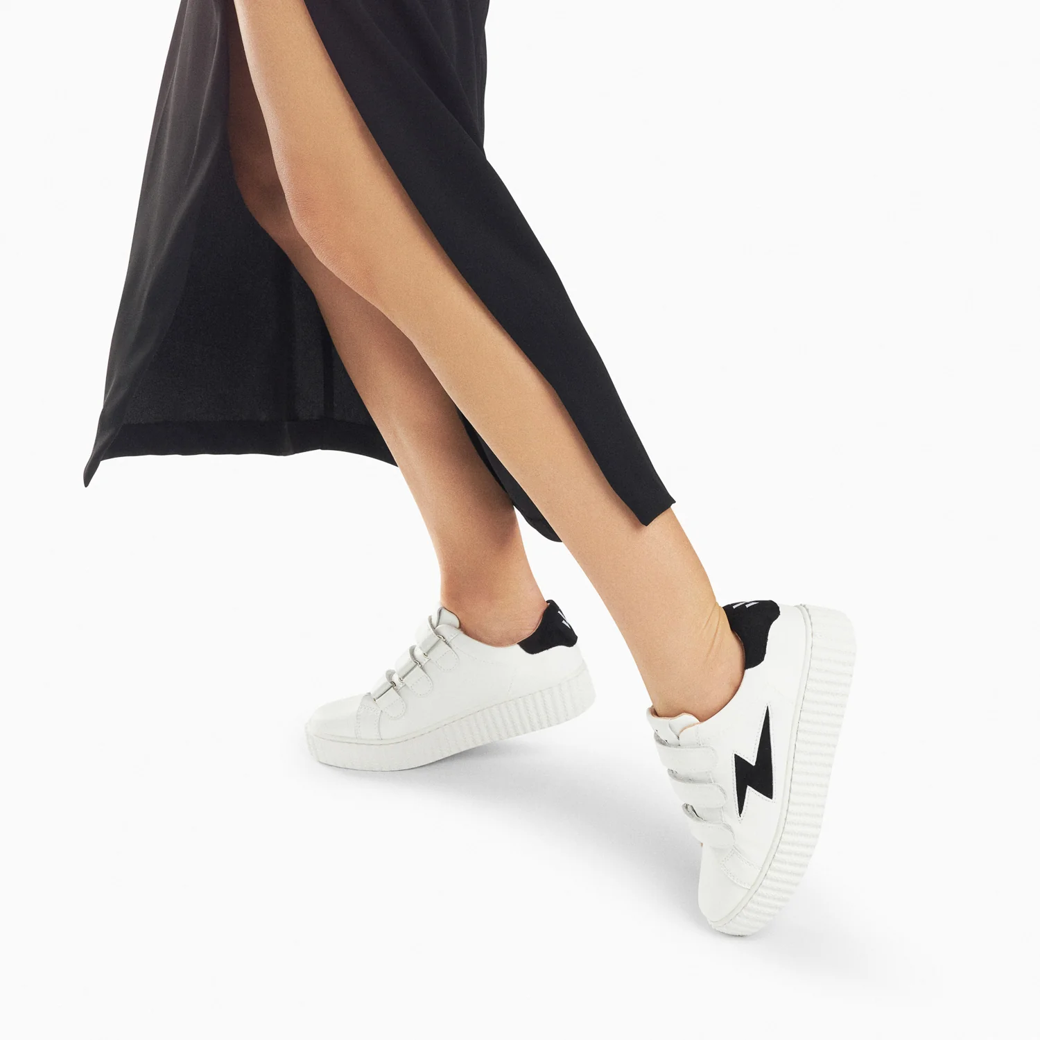 Sneakers-Baskets éclair Vicky blanc et noir à scratchs