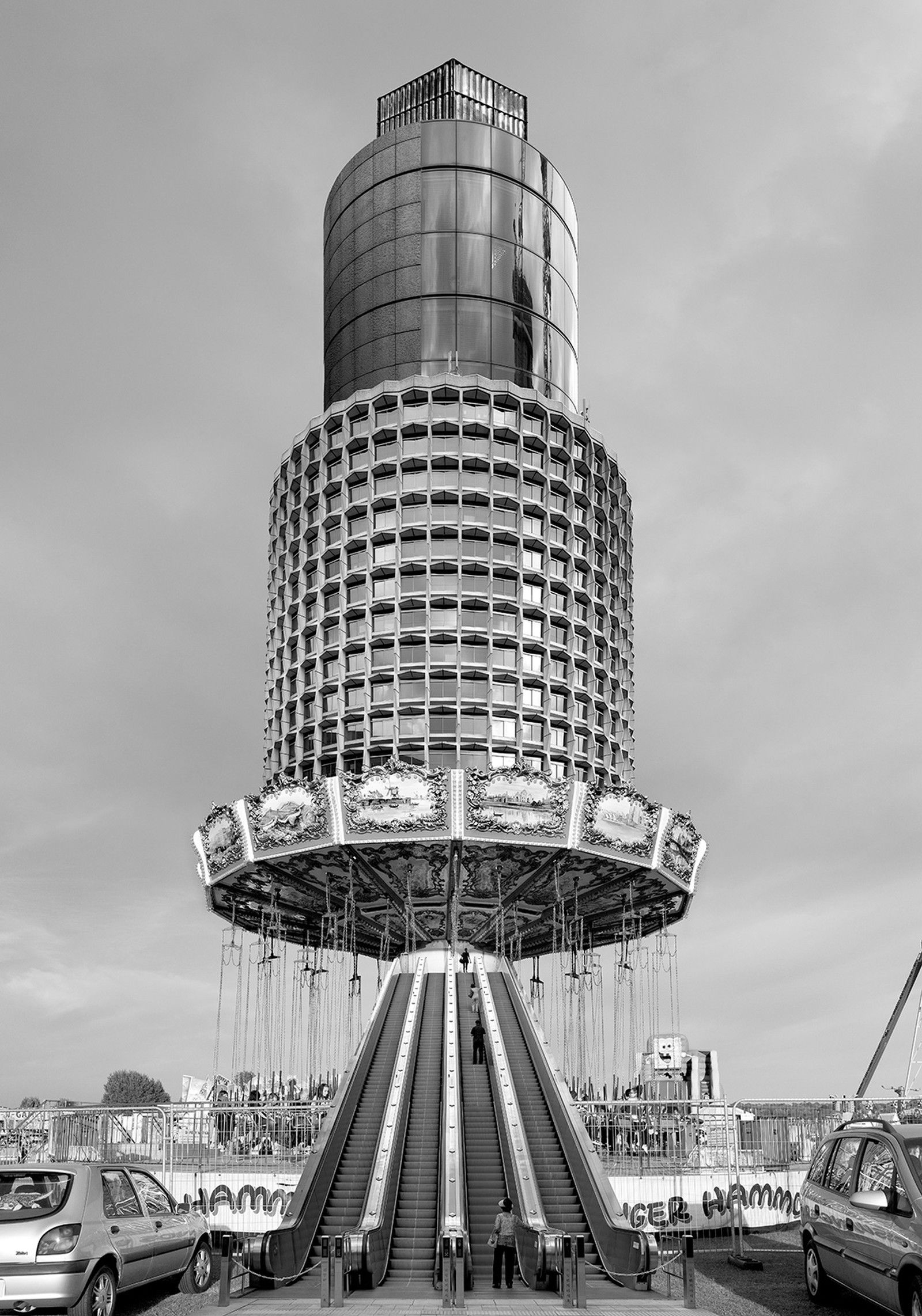 Archisculpture 28 by Beomsik Won - Limited Edition. Edition of: 150. Signed.