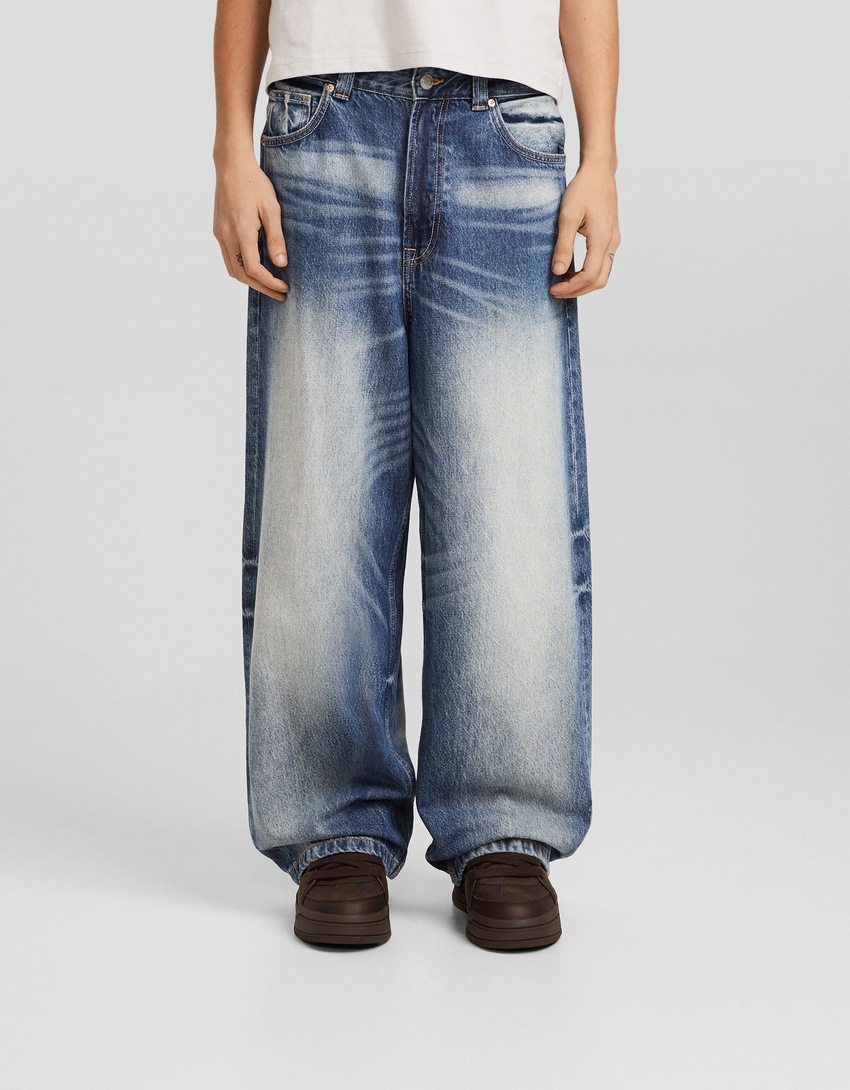 calças jeans super largas