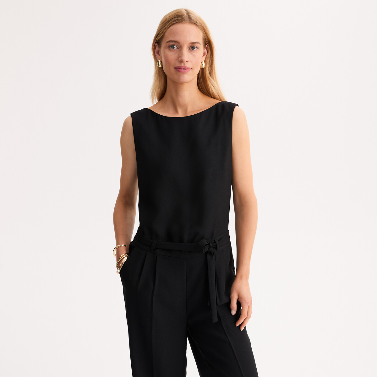 ANNE WEYBURN<br>Macacão em crepe macio