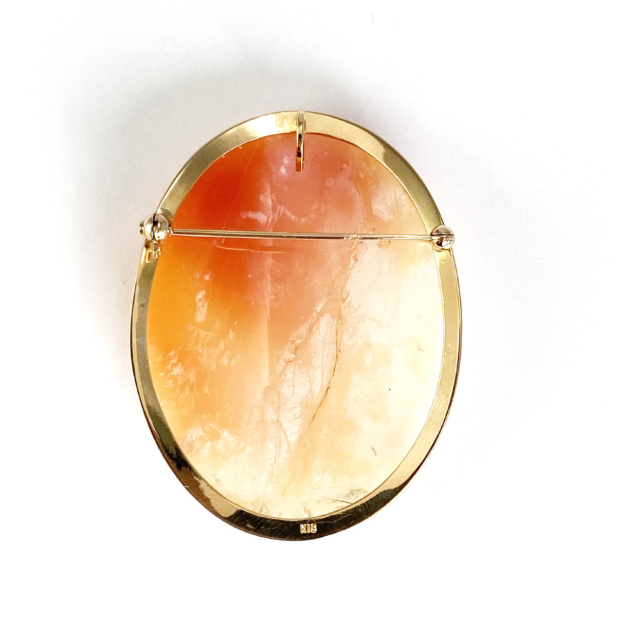 Broche d'occasion or 750 jaune camée coquille