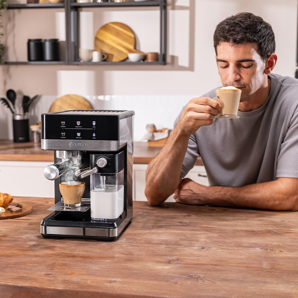 Cecotec Express-Kaffeemaschine, halbautomatisch, mit Power-Espresso-Milchtank, 20 Touch & Cream, 1350 W, Thermoblock-System, 20 Bar Druck, Aufschäumdüse, Tank 1,8 l, Zubehör