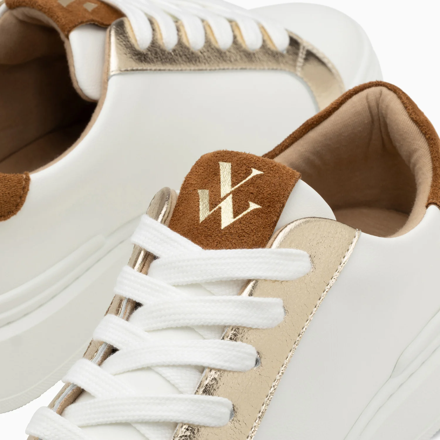 Sneakers-Baskets éclair Romane blanc et camel à lacets
