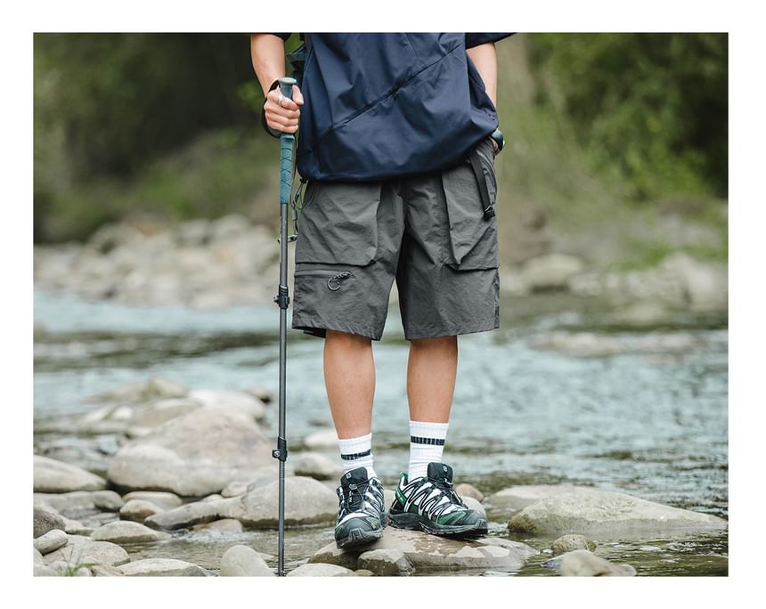 DuckleBeam - Mid Rise Plain Cargo Shorts