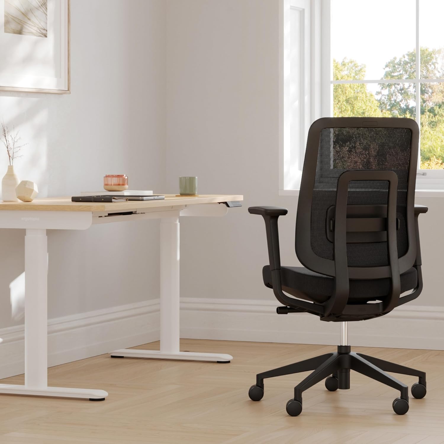 Ergotopia PureBack ergonomischer Bürostuhl – Schreibtischstuhl ergonomisch mit 4D-Armlehnen & Synchronmechanik – Bürostuhl ergonomisch Testsieger – Bequemer Büro Drehstuhl für gesundes Sitzen