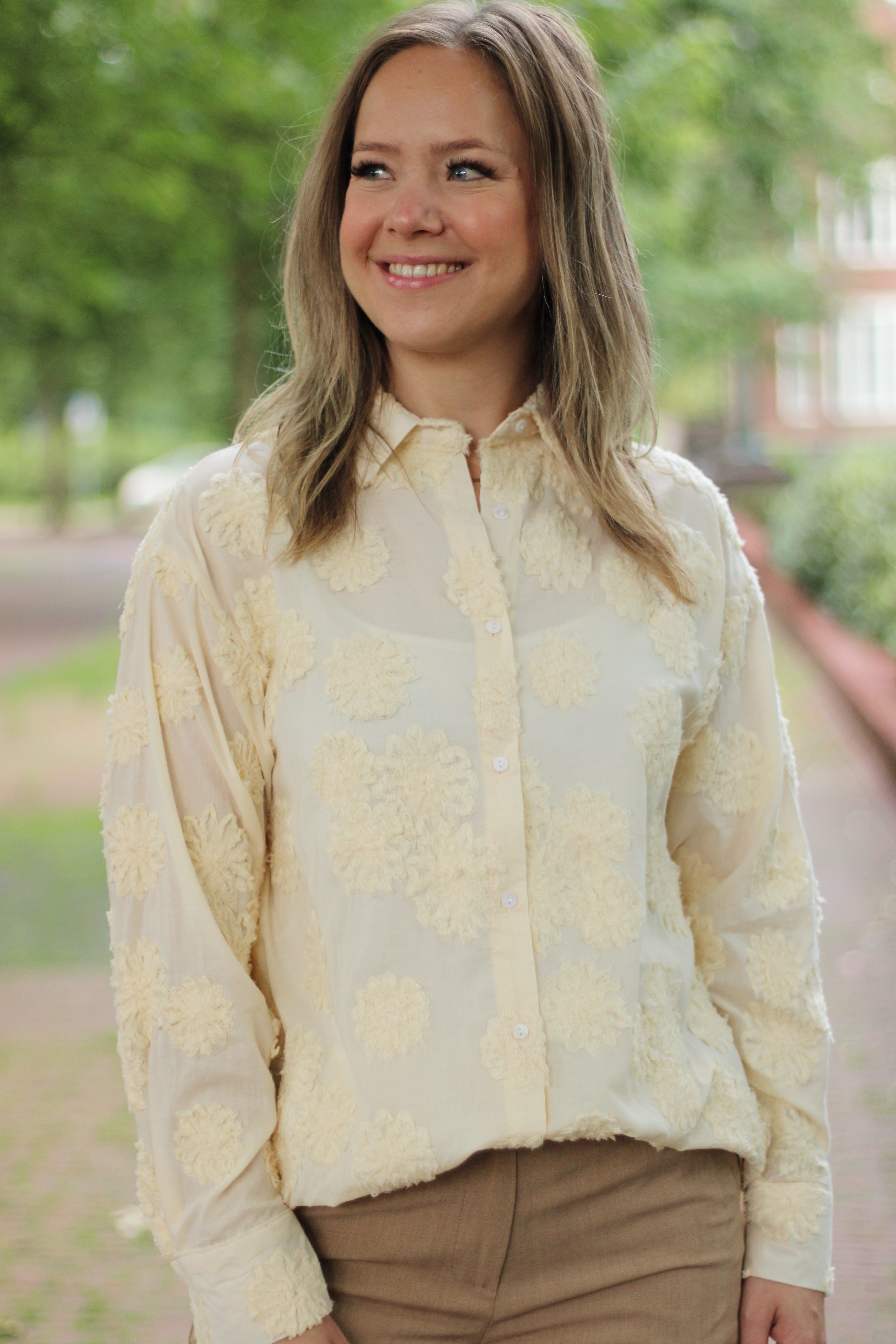 C&S The Label - Linda Blouse - Sand
