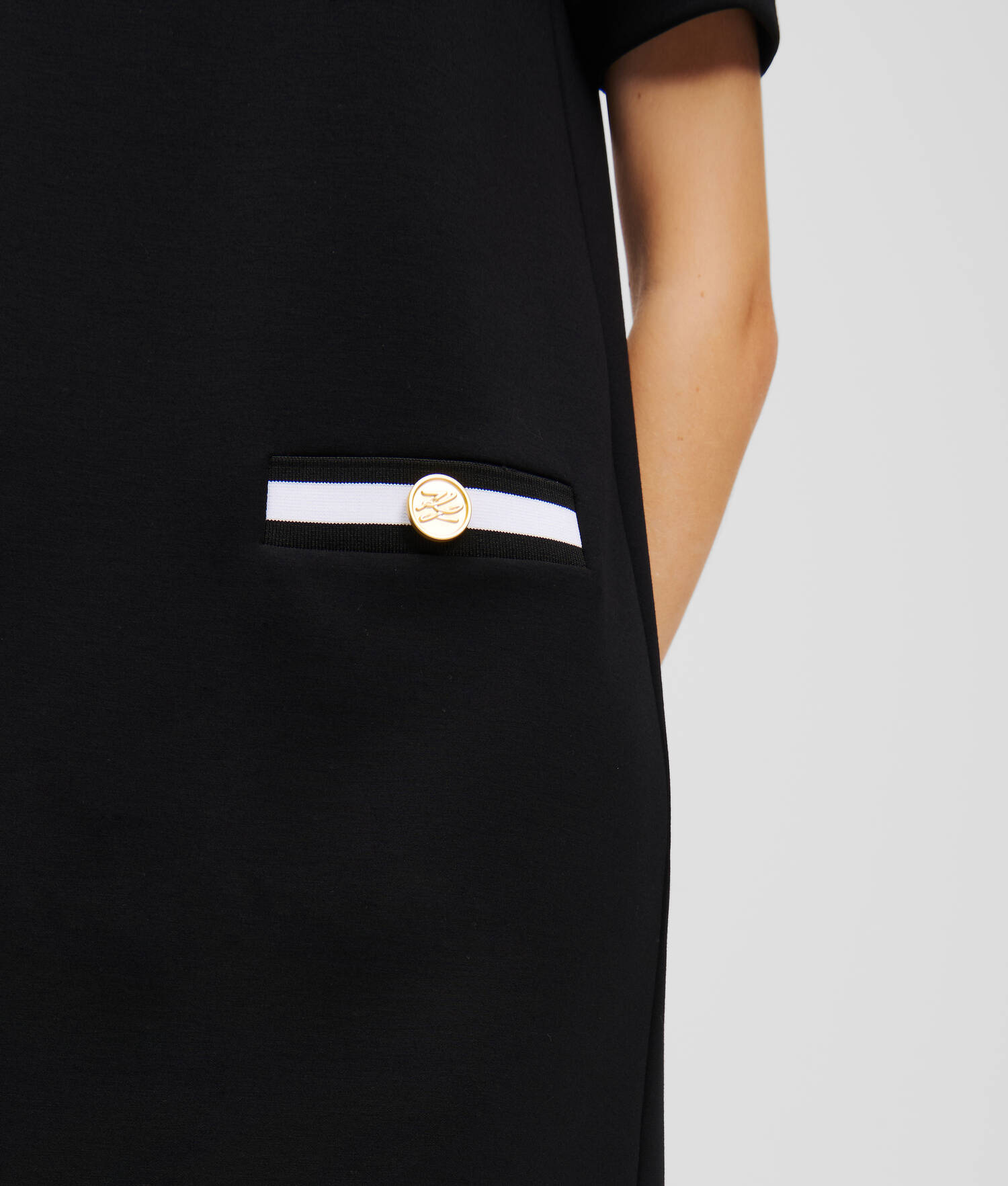ROBE T-SHIRT KARL ESSENTIAL - Blanc/Noir