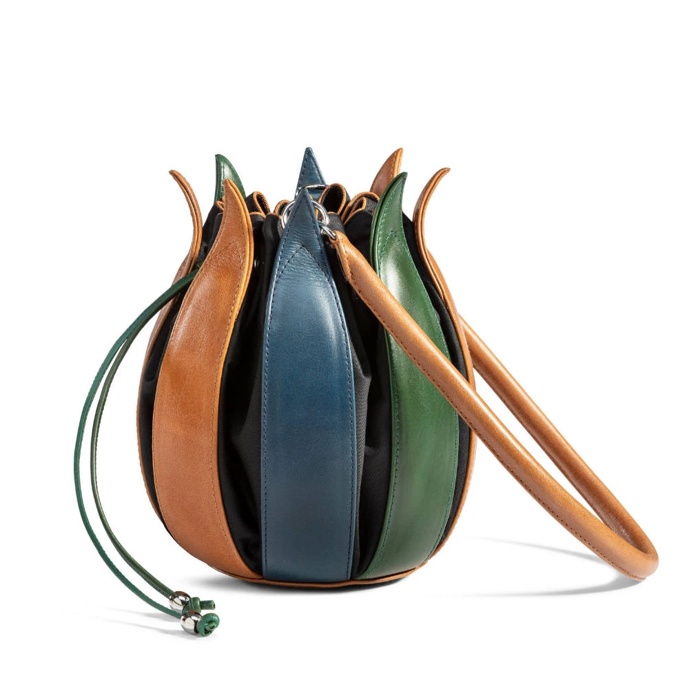 Tulip Multi Vintage Shine Leather Medium