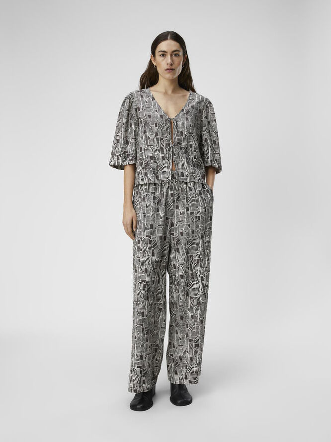 Object OBJDAYA MW PANTS PB15 Raven/white sand
