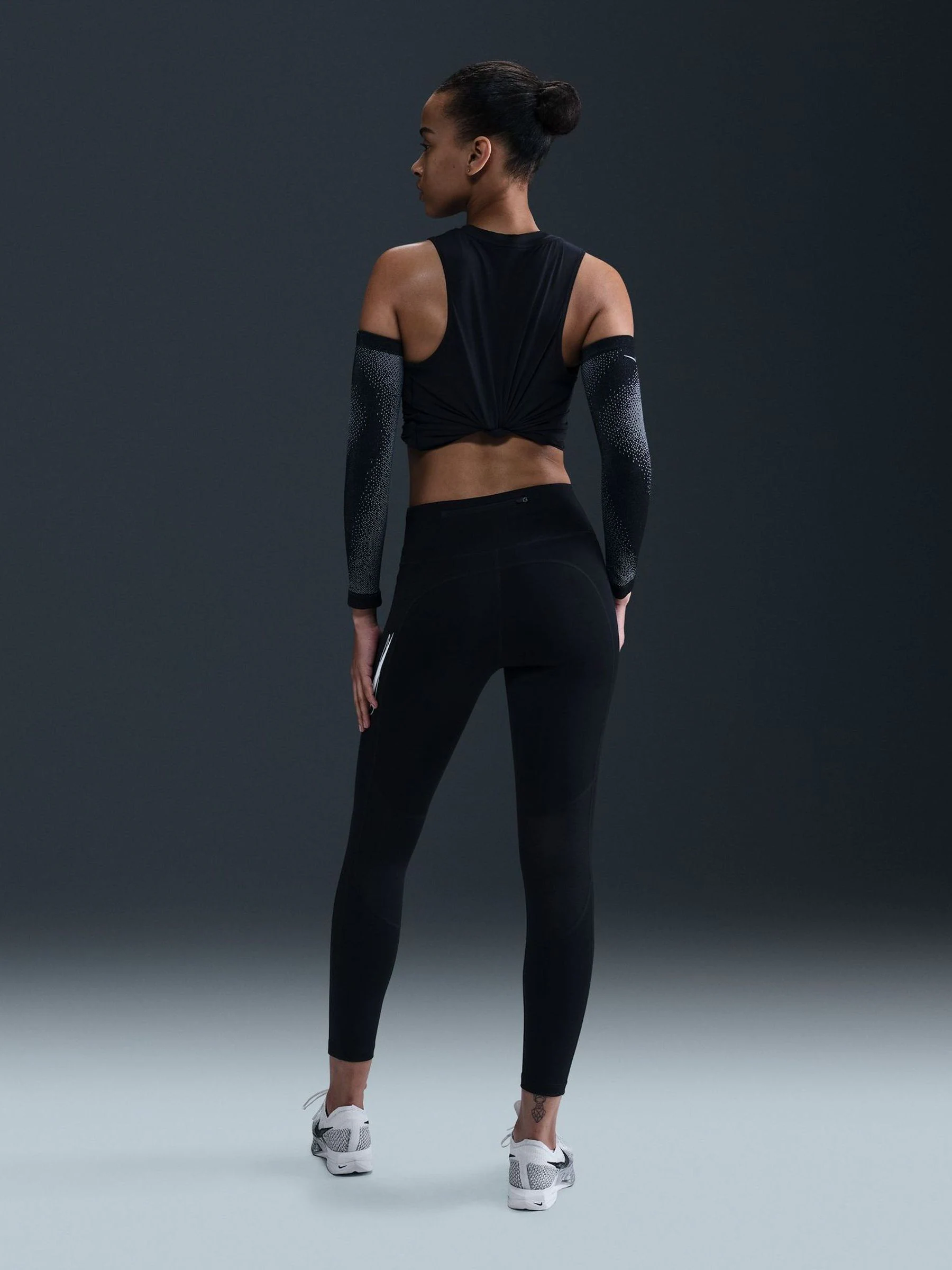 Zwart - Nike Fast Mid Rise 7/8 legging