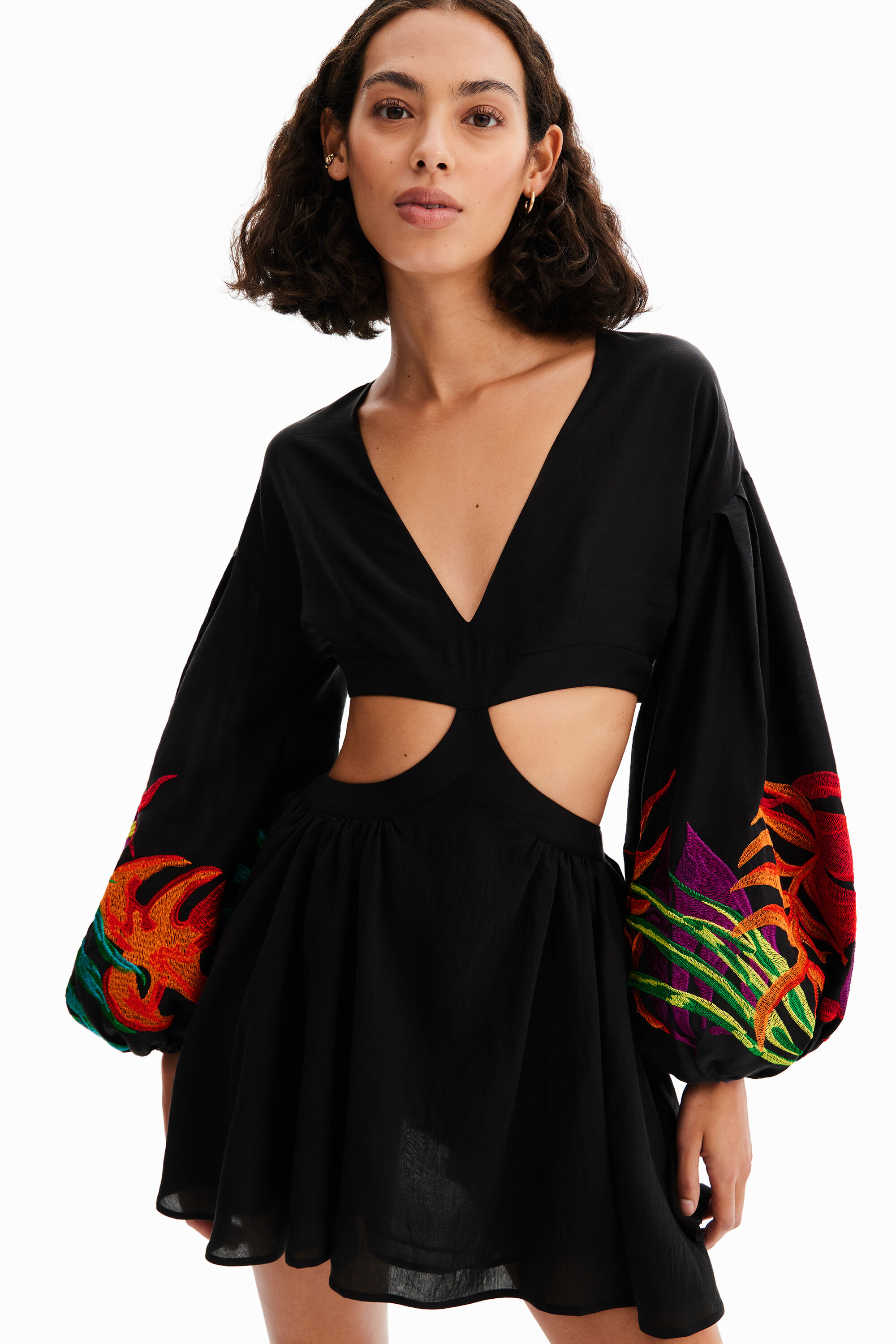 Robe courte découpes Stella Jean
