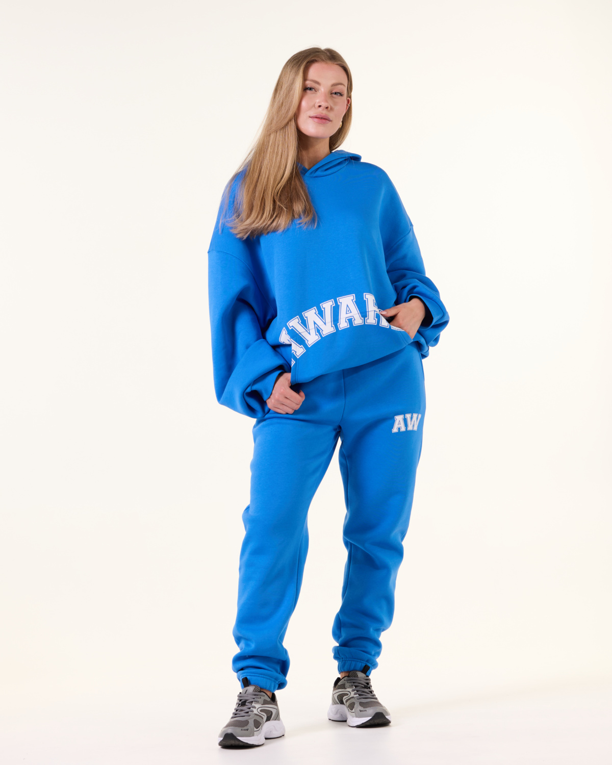 AWARE Joggers Cobalt Blue