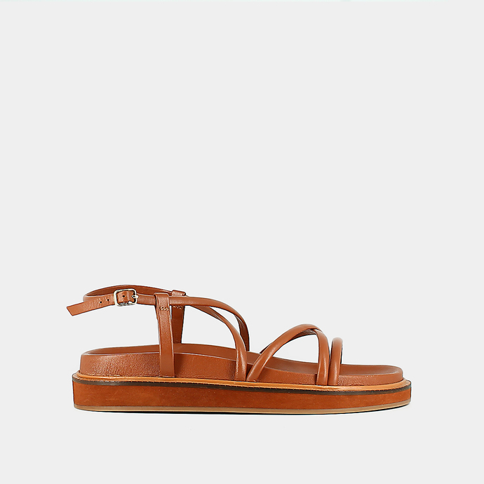 Sandales à brides  en cuir cognac