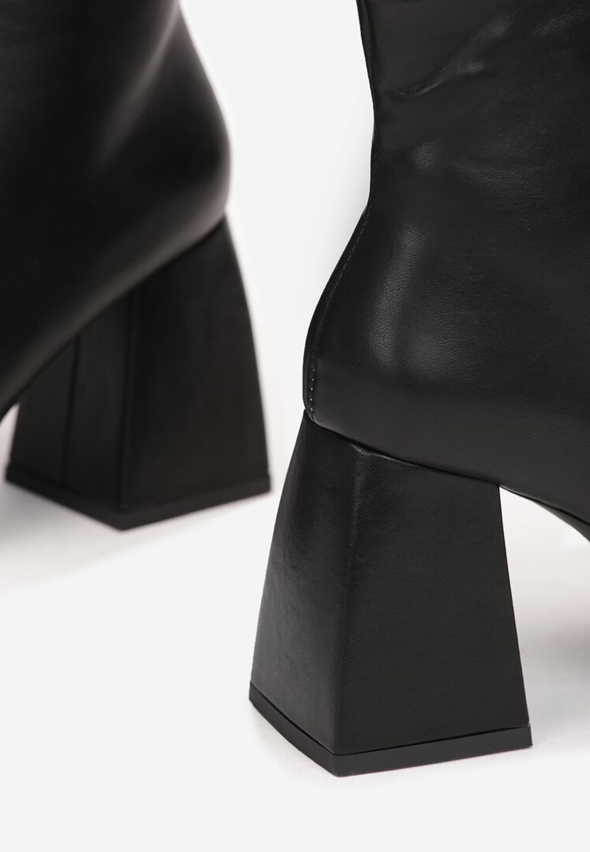Bottines à gros talon noires Cabrese