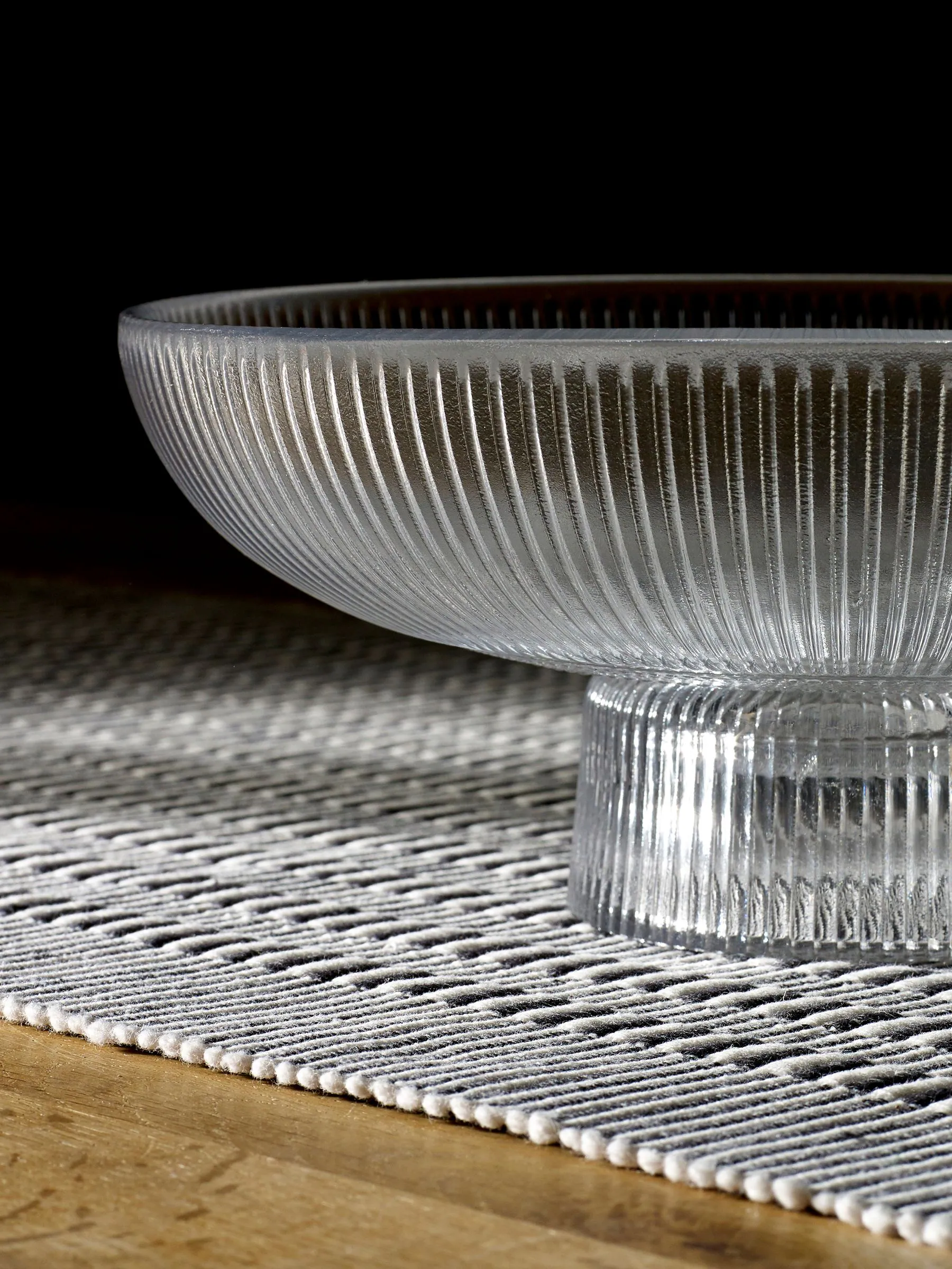 Hollis Glass Footed Serve Bowl