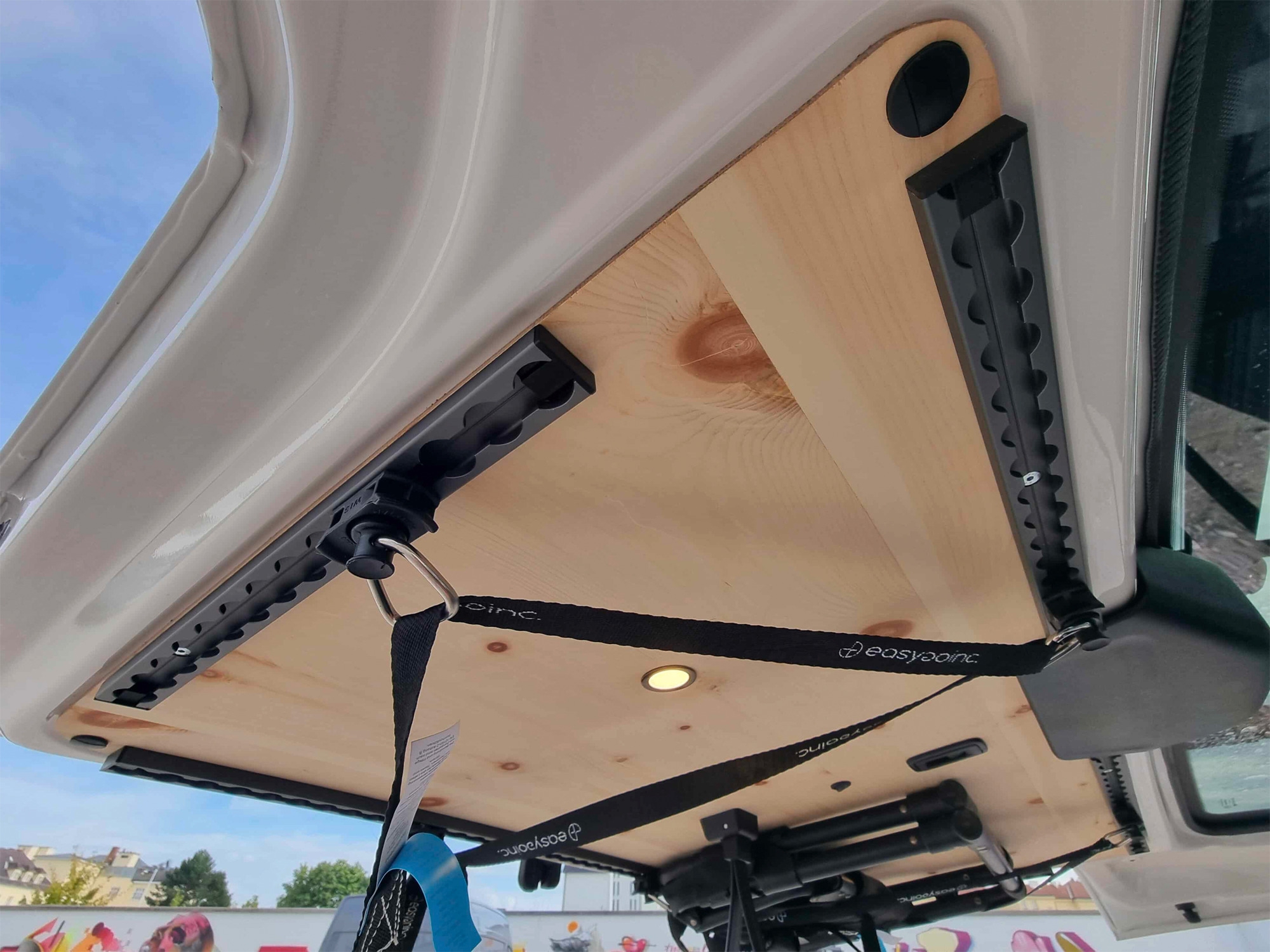 easygoinc. Airlineschienen-Montagesatz für Heckklappe VW T6/T6.1 Grau